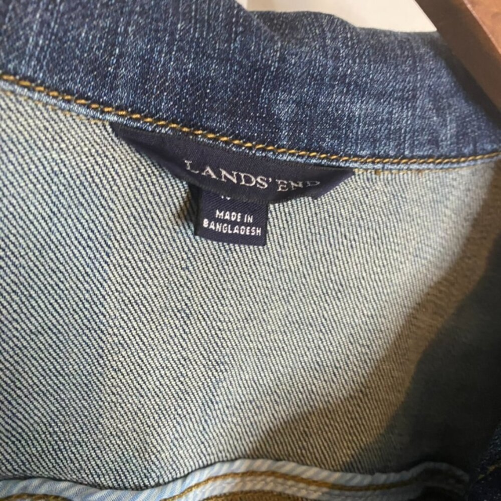 Lands End denim jacket womens size M 10/12 petite - Picture 4 of 8